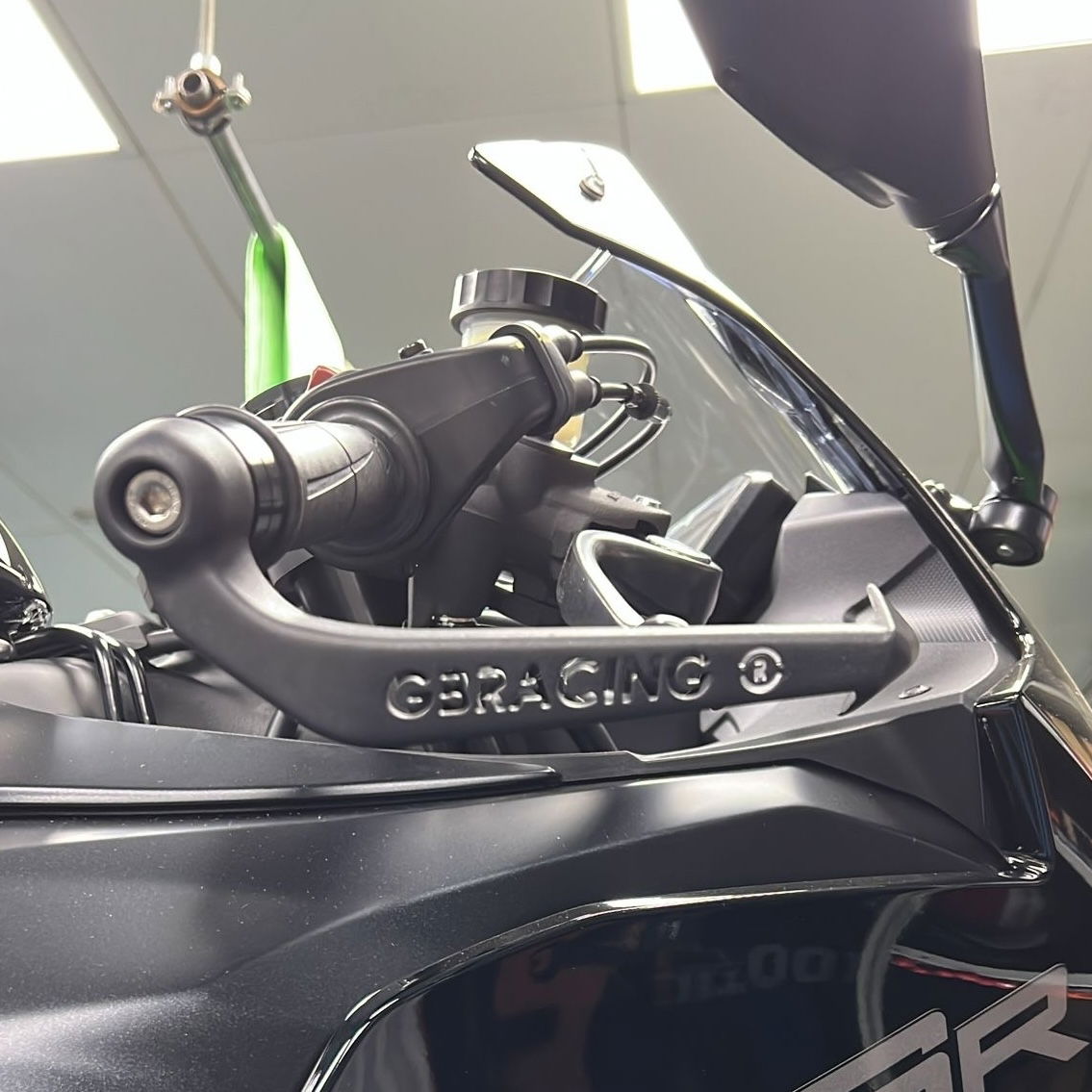 BLG-M8-S5-B5-R6-A160-GBR GBRacing Brake Lever Guard