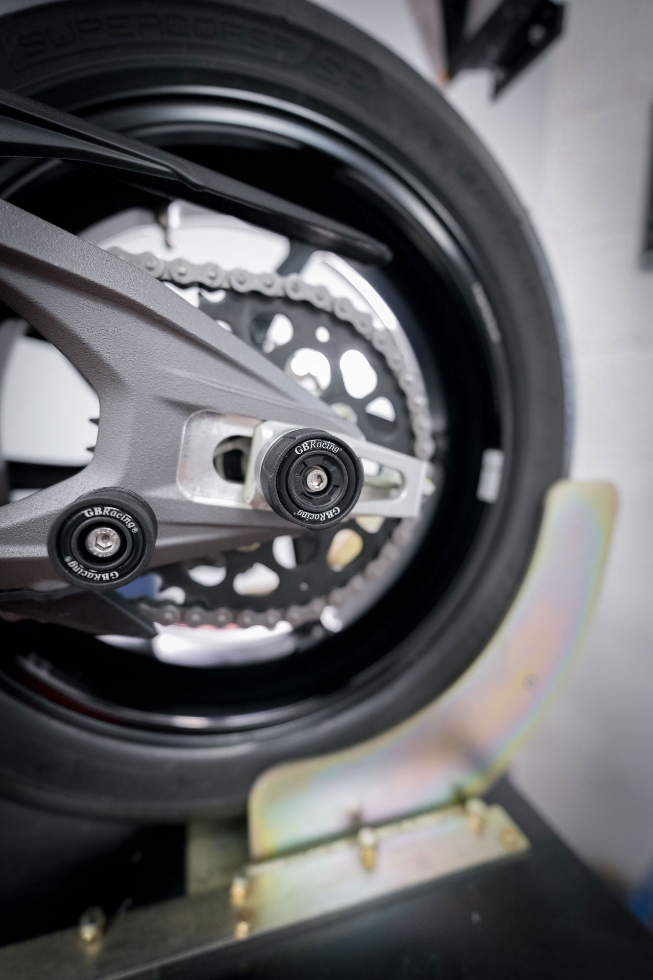 Ducati Panigale V4 S 2025 GBRacing  Spindle Protectors
