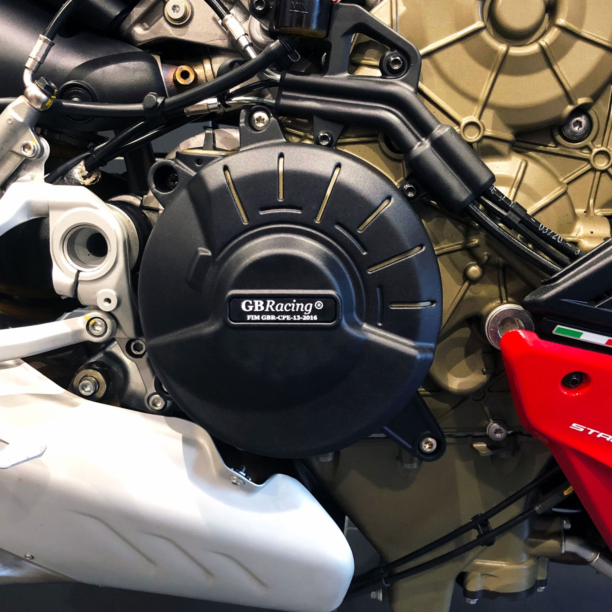 GBRacing Ducati Streetfighter V4 S 2020 Clutch Cover
