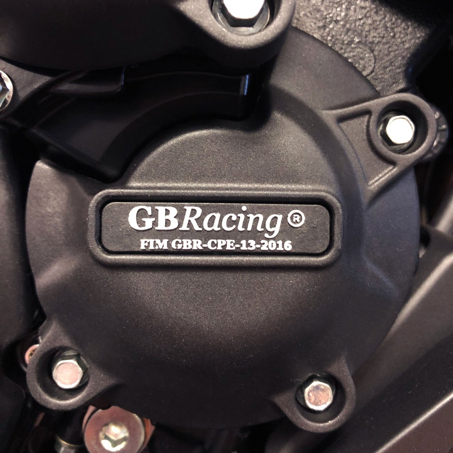 EC-GSXS1000-L5-3-GBR GBRacing Engine Protection Pulse Cover