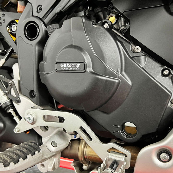 EC-V2-950-2021-2-GBR GBRacing Engine Protection Clutch Cover Ducati