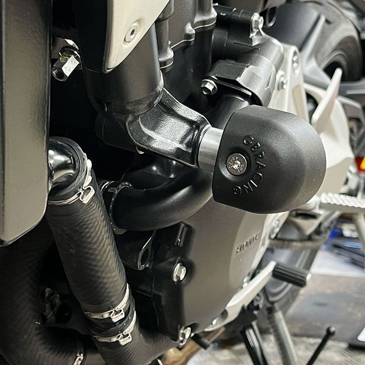 FS-FS-CB1000R-2018-XL GBRacing XL Bullet Frame Sliders