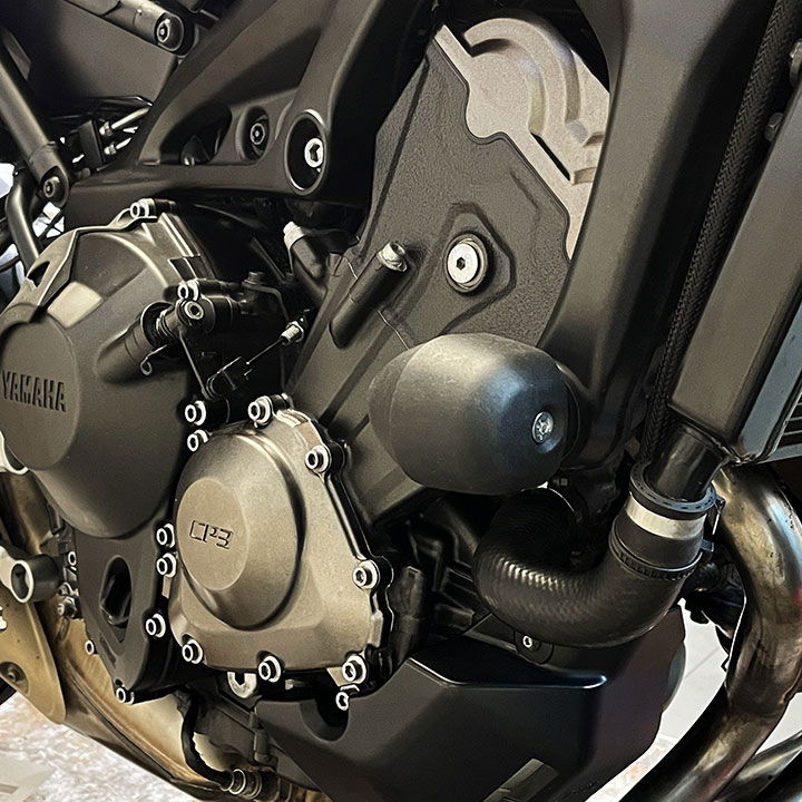 FS-MT09-2014-XL GBRacing XL Bullet Frame Sliders Yamaha