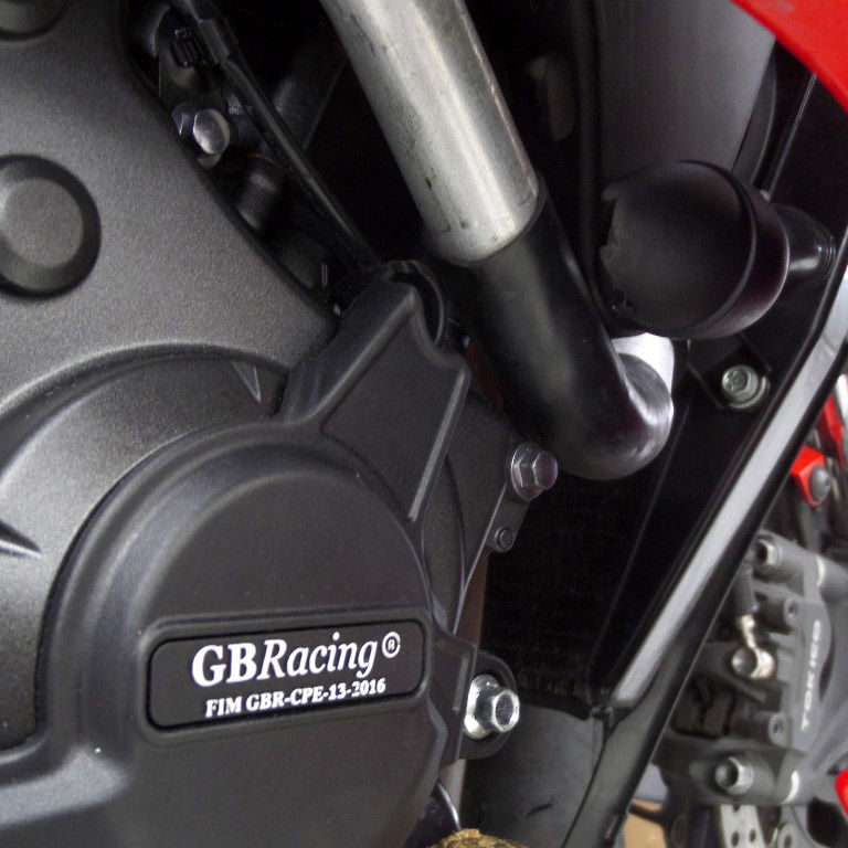 GBRacing Engine Protection Bullet Frame Slider Honda CBR1000