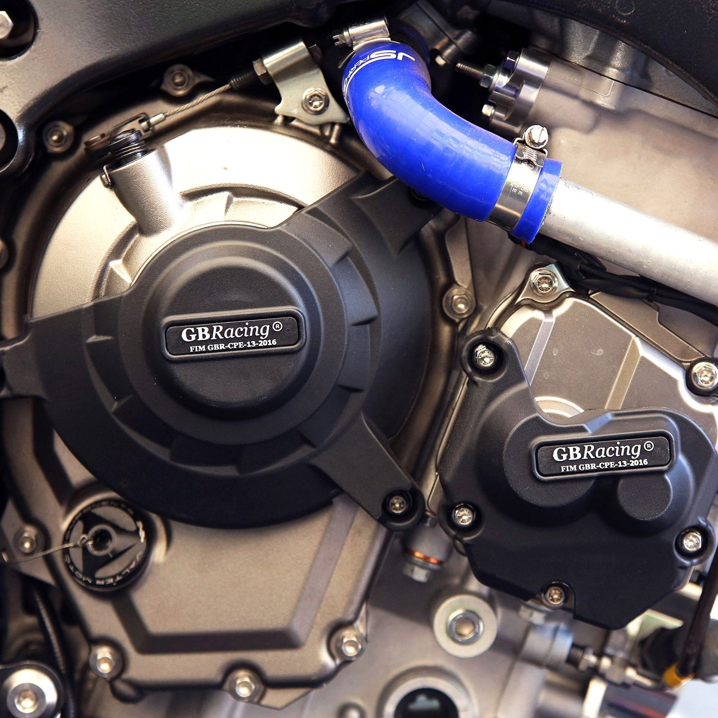 GBRacing Engine Protection Clutch and Pulse Cover Kawasaki ZX10 2011